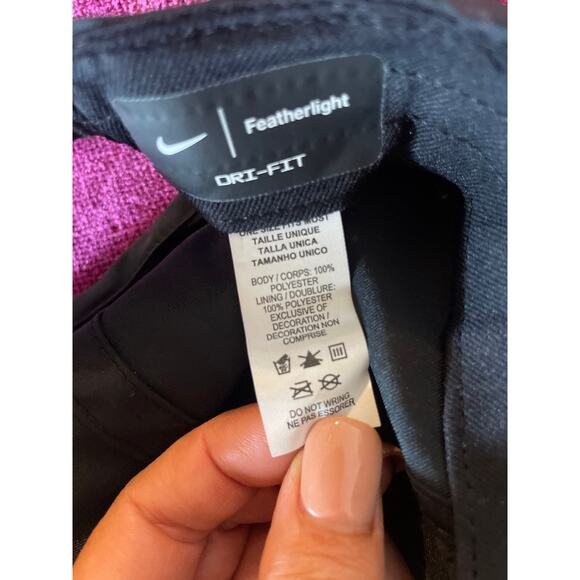 NIKE Dri-Fit Featherlight Hat Baseball Cap Black Lightweight Travel Packable - Picture 5 of 7